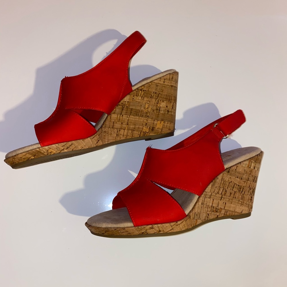 St. Johns bay wedge sandals